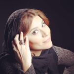 Sahar Dolatshahi Instagram - سلام شبتون به خير.  تبريك و خسته نباشيد به همه همكاران عزيزم.  بهترين آرزوها براي سينماي ايران. 🎬💕عكس از آقاي مجيد جواني