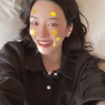 Mei Nagano Instagram - ・
おはようございます〜🌞
朝から天気が良くて気持ちいいです。
今月も頑張りましょう〜！
#アプリとかすごく久々だったけど
#やっぱり楽しいのね
#ウインクの出来てなさは見逃して
#自撮り苦手な私でもいい感じ