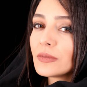 Sare Bayat Instagram - .
مراقب خودت هستی؟
خودِ خودِ خودت؟