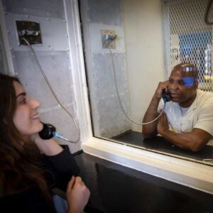 Sarah Paulson Instagram - @suleikajaouad grateful to you for sharing your friendship with Quintin with all of us. We are all the better for it. 💔 repost from @suleikajaouad
•
Quintin Jones was executed tonight around 6:40 pm, Texas time. Just before he entered the execution chamber, he called me for the last time. In Quin’s final minutes he told me he was so grateful to everyone who fought so tirelessly on his behalf. It brought him hope til the very end and a measure of peace.

A couple months ago, when I told him someone had offered pro bono legal counsel to help him seek clemency, Quin’s voice broke. He said, “I’m not used to people caring about me.” What everyone has done collectively has helped show him that the hard won transformation he achieved over his last 21 years in prison did not go unnoticed, and that his courage and his vulnerability and his hope, both in life and in death, will not be in vain.

The world is not a better place because Quin is gone, but may his memory expand our capacity for grace and mercy. May it fuel us to fight for a better, more compassionate, more just, more humane world. 

In parting, Quin told me he was sad, but he was so grateful that his story had touched those who didn’t even know they needed to be touched. He hopes people will pick up the pebble and throw it into the next pond, and let it ripple out. His last words, to me, to all of us: “Keep doing the good work.”