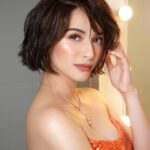 Jennylyn Mercado Instagram - 6.6

Make up: @antheabueno 
Hair: @rjdelacruz
Styling: @ajalberto
Lashes: @tokyoglamph