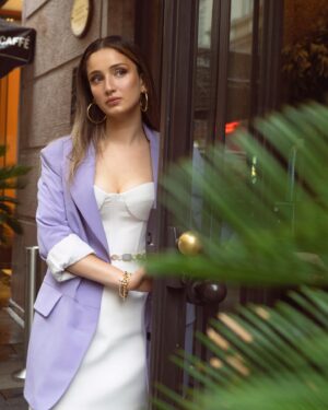 Gökçe Akyıldız Instagram - @antalyahigh.life Temmuz sayısı✨

Röportaj: Dilay Seçkin @dilaysjoker
Prodüksiyon: Zişan Seçkin @zisanseckin
Fotoğraf: Doğuş Subaşılar @dogussubasilar
Moda Direktörü: Özgür Yüksel @yukselozgur
Videographer: Ünal Avcı @unalavcivideo
Makyaj: Mesut Özuzun @mesut.ozuzun 
Makyaj Asistanı: İlayda Arıcı @pesaelizabeth
Saç: Sabit Akkaya @sabitakkaya
Saç Asistanı: Emre Kayacı @kayaciemre_
Menajer: Beyza Eraydın @beyza_eraydin @ph7entertainment
Basın: Burcu Bulut @burcubulutcan
Mekan: The Galata İstanbul-MGallery 
@thegalataistanbul