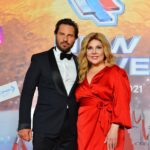 Marina Fedunkiv Instagram - Очень рада была дебютировать на конкурсе молодых исполнителей «Новая Волна» @newwave_official в качестве ведущей «Вечера премьер».

Огромное спасибо за приглашение и за шикарную организацию компании АРС и лично @igorkrutoy65 

А с роскошным @arthurpirozhkov вести сплошное удовольствие 

Смотрите эфир сегодня на канале @tvrussia 

Фото @rrfoto 

Make up @nik_ulya 
Hair @maxhairstyler 

#федункив #маринафедункив #новаяволна #актриса #певица #ведущая #сочи #конкурс #пирожков #камеди #советскаяльвица #пожилойблоггер