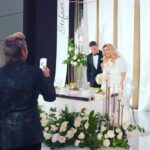 Marina Fedunkiv Instagram - Могла ли я представить ещё 15 лет назад в Перми, думая, что ничего в моей тяжёлой жизни уже не произойдёт, что свой 50-летний юбилей встречу невестой? 🙈👰‍♀️

Спасибо огромное моему любимому мужу @stefan_maggi за сильное плечо, за ощущение праздника и возможность снова почувствовать себя леди! 

Спасибо моему другу и продюсеру Игорю @eagerok86 что настоял не ограничиваться регистрацией брака, а устроить настоящий праздник и взял многие заботы по нему на себя. И конечно же спасибо за шикарный подарок - выступление группы @arabesque_michaela_rose 

Спасибо моей помощнице @mari_nazimova за бессонные ночи подготовки и готовность работать 24/7! 
Огромное спасибо моим не просто коллегам, но и друзьям, которые выступали на торжестве: 

@nikolaibaskov ты самый гениальный тамада и настоящий чудесный  друг! ❤️

@dusya_star твоё роскошное шоу и хиты «Винтажа»- это пушка и грандиозный подарок 🖤

@nekrasova_music твой «Вальс» - это магия и он навсегда в моем сердце 💙

@arabesque_michaela_rose вы легенды! 💖

@natalitsa ты батарейка с доброй позитивной энергией!💜

Огромное спасибо за подготовку и проведение праздника @byslepakov и @denis.schneider_  Вы профессионалы своего дела! 
И спасибо @hyatt_regency_moscow за то, что поддержали идею провести торжество именно у вас

Мой коллектив @lora.superfin @saiagovasvetlana @lovemurmur  спасибо за поддержку, а @natalivshits за постановку крутого номера!

Красотка @krasnovanatasha и джентельмен @byslepakov спасибо за то, что достойно вели  наш вечер!

Дорогому @evgeniy_silenko большое спасибо за то, что взял на себя техническую часть и сделал так, что все на мероприятии звучало блестяще!

Спасибо, мой любимый @bicholla за то, что помог мне по-другому посмотреть на себя!

Спасибо @nik_ulya и @maxhairstyler за особенно красивую меня в этот вечер! 

Спасибо @poteryashechka13 за работу со сми, а @vladkrasavin за работу видеографов и благодарность талантливым фотографам @kirillkomarov_sdc @rrfoto и @natalia_tugarinova 

И самое главное СПАСИБО всем нашим друзьям и коллегам, которые пришли разделить с нами этот праздник! Я вас люблю!

#свадьбафедункив #федункив #маджи #актриса #певица #юбилей #камеди #свадебная #праздник