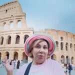 Marina Fedunkiv Instagram - Тревел блогер Марина снова на связи! Новая серия: Римские каникулы… ну как какникулы… у них тут проблема на проблеме, кто будет решать 🤷‍♀️

#федункив #маринафедункив #актриса #певица #камеди #оим #каникулы #недострой #элитка #парковка #колизей #тревел #блоггер #советскаяльвица