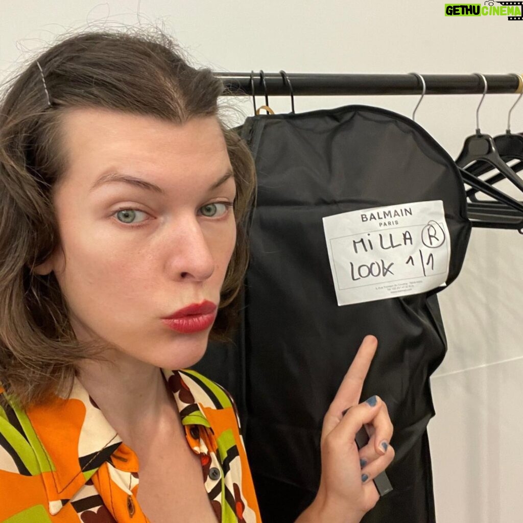Milla Jovovich Instagram - Guess what I’m doing??? Someone MIGHT be walking in the @balmain show this evening in Paris🥳! But I’m not saying anything😉