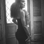 Angela Bassett Instagram - #TakeMeBackTuesday
📸: @robertascroft