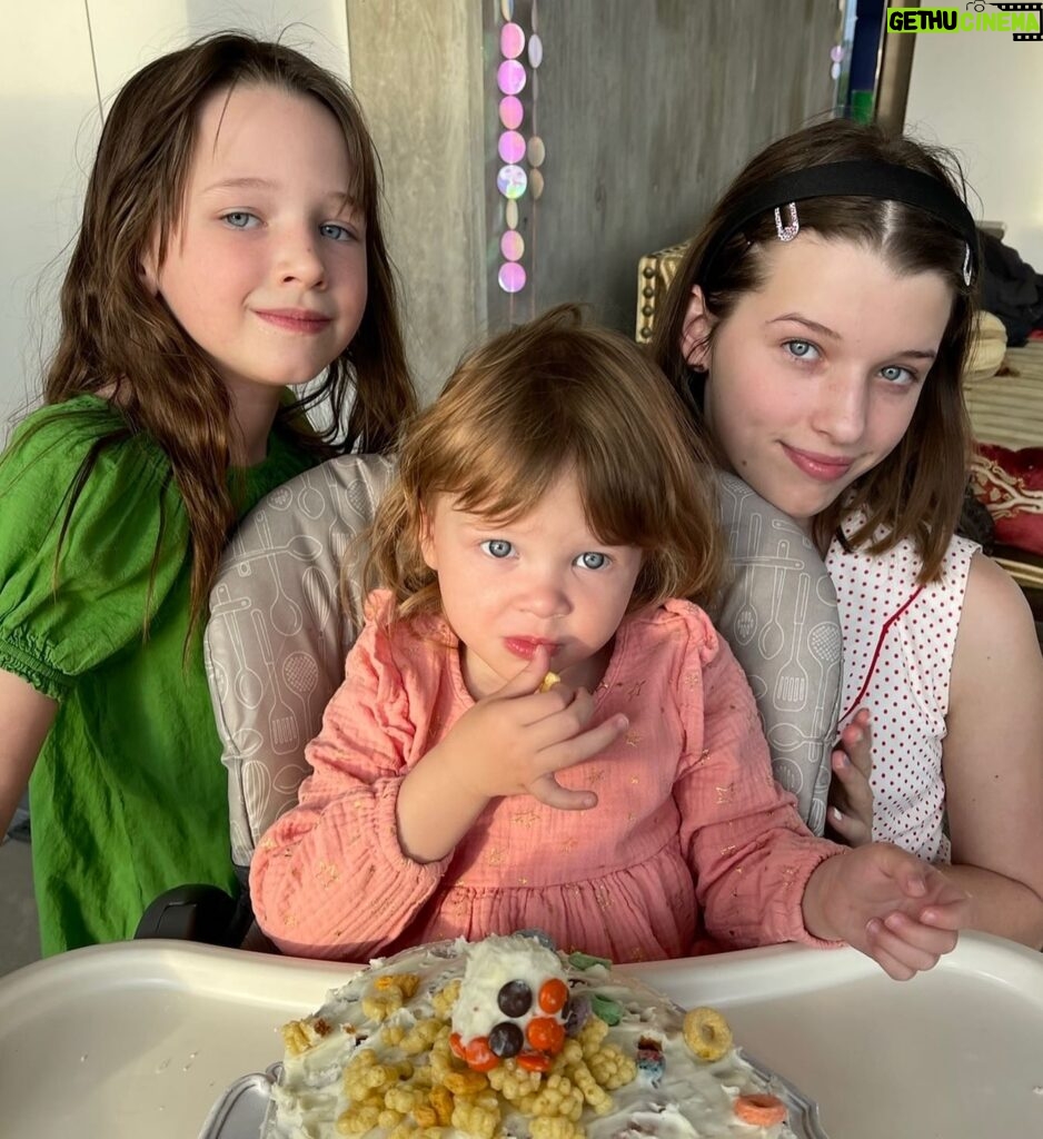Milla Jovovich Instagram - Happy 2nd Birthday to our sweet Baby Osian!🥳🥳🥳 It’s unreal how quickly time is passing and how we couldn’t imagine our life without her. She truly is a little “Lark”, singing nursery rhymes all day long and squealing with the most amazing sounds of pure joy when she sees us! I’m just in awe of how the older girls have stepped up to the plate in their roles as big sisters. They are so caring and loving, it makes me so proud when I see them together. We love you so much Osi!! ❤️‍🔥❤️‍🔥❤️‍🔥#osianlarkelliot