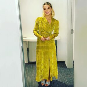 Camilla Luddington Instagram - Glam details from press this week!

Look one credits:
Headband: @dorotheeschumacher 
Earrings: @erinessjewelry 
Dress: @lelarose 
Shoes: @stuartweitzman 
Makeup- @melissa.hernandez 
Hair- @justinemarjan 
Styling- @nataliehoseltonstyle