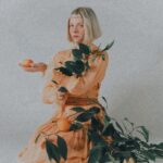 Aurora Aksnes Instagram - 🌿🌞 some moments taken in Mexico taken by @daviddbarajas for @warpmagazine I have put a little vintage filter on it because I felt like it would be so much better if both me and the oranges were from the 70’s. But the photos may be found elsewhere with much better quality I am so sorry please jesus forgive me . (I am not really sorry!!!)