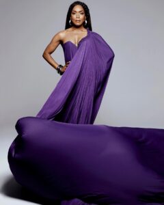 Angela Bassett Instagram - It continues… @instylemagazine 💜🖤💜