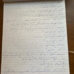 Niki Karimi Instagram - ☘️

تير ماه نودو شش بود كه نوشتن اتاباى را شروع كردم و اين اولين نسخه 
دست نويس فيلمنامه است . قصه بارها در ذهن مرور ميشود و خيلى جزييات اضافه و كم 
مى گردد . زمانى طولانى كه فقط فكر ميكنى اما انگار قلم نمى چرخد اما زمانى كه نوشتن اغاز مى شود ان موقع همه 
مى شود ابهام كه انگار كم كم دارد به يقين تبديل مى شود . اما همين ابهام زيباست كه گريبانت را مى گيرد و تا ننويسى از جانت بيرون نمى رود. 
شايد هم روزى كل اين دست نوشته اوليه را چاپ كردم ، هنوز به نظرم دست نوشته و كاغذ و  مداد و خودكار بهتر از كلمات چاپى ست . 
#آتابای 
#دستنوشته
#فيلمنامه