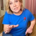 Marina Fedunkiv Instagram - Девушки, давайте уже все вместе возьмем и перестанем дарить носки и пену для бритья. Как будто подарков больше нет. 
Тем более я нашла лайфхак! 
Заходишь в его приложение Авито и смотришь главный экран — там рекомендации тех штук, которые он сам когда-то искал: все эти часы, колонки, наушники, кроссовки. Ведь буквально вишлист! Выбираем что-нибудь классное и заказываем с Доставкой. 
Через несколько дней проверяем всё в пункте выдачи и всё —  Он тебя на руках весь год носить будет!

Парни, ну и вы к 8 марта замучаете же нас своими тюльпанами! Тоже идите на Авито, там ой какую красоту можно купить! И не завянет через 3 дня. 

 @avito — вы молодцы!

#федункив #маринафедункив #актриса #певица #камеди #авито #23февраля #советскаяльвица