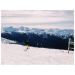Melissa Benoist Instagram - 🎿💙