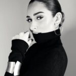 Amina Khalil Instagram - Excuse-moi ?  @bilohussein @nohaezzedin @ehabelmansy1