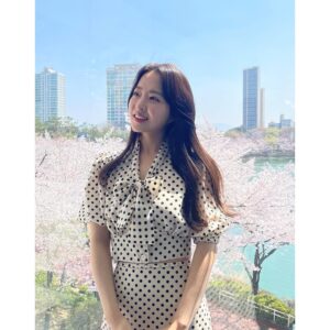 Park Bo-young Thumbnail - 0.9 Million Likes - Top Liked Instagram Posts and Photos