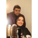 Narges Mohammadi Instagram - نوشتن درباره بعضی از آدم ها سخت و دشوار است 
آدم هایی که تمام‌وجودشان قلب است 
محبت است ، نیکی به خلق است … انسانیت است …
دوست داشتن هم نوع است …حال خوب به دیگران سپردن است …
در واقع سر سپرده رفاقت  و معنی هنرمند است …

بعد از قضاوت دیگران زندگی کردن و با آدم ها آدم بودن 
سعید نعمت الله خود خود همه واژه های بالاست …
سعید نعمت الله عزیز تولدت مبارک ….
🎂🌺🌸🎂
عکس:امیر ترکی عزیز