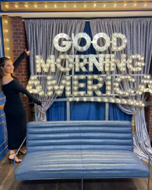 Camilla Luddington Instagram - Good Morning America this morning! Talking all things grey’s and Jo Wilson 🤗 Happy 400th! Happy finale! #greysanatomy 

Makeup @robertsesnek 
Hair @seijinyc 
Stylist @nataliehoseltonstyle 

Dress @camillaandmarc 
Shoes @katmaconie 
Earrings @tohumdesign