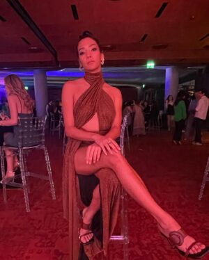 Aybüke Pusat Instagram - About last night 🌅
@a.batuhancetin 
@ilathebrand 
@limonettejewels 
@mustafa_akguul
@aslibilgemua