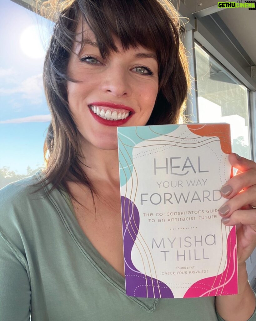 Milla Jovovich Instagram - I’m so happy to finally get my hard copy of “Heal Your Way Forward” by @myishathill founder of @ckyourprivilege! She was kind enough to send me an early e- copy which I finished but I wanted to support the incredible talent this beautiful human has to offer so pre ordered mine and finally received it today! This book is so inspiring and also hard to face at times, but supportive of our many flaws and inconsistencies. It's uplifting while still holding us accountable for our
commitments as opposed to our
"interests". Myisha’s generosity, her vulnerability in exposing her own history and her ability to forgive us while still pushing us to be better is a startling reminder of who we are collectively and how we can come together on an individual level to create lasting empathy and change in our views of one another and ourselves. Get your copy today and let’s begin our journey to a brighter, 100% inclusive experience of ourselves and the people around us! Thank you Myisha!! You’re an angel, a prolific thinker and you walk the walk lady.❤️ #healyourwayforward 
p.s. don’t forget to wear green for reproductive rights! #greenwave #mareaverde💚