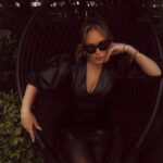 Leah Remini Instagram - Love being in New York with family and friends who are like family. 

Thank you to the staff at @timessquareedition and The Terrace and Outdoor Gardens for your gracious hospitality. 

Photo: @imthejam 
Makeup: @crabichuk 
Hair: @stefanie_thestylist
Stylist: @highheelprncess
