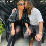 Leah Remini Instagram - Love being in New York with family and friends who are like family. 

Thank you to the staff at @timessquareedition and The Terrace and Outdoor Gardens for your gracious hospitality. 

Photo: @imthejam 
Makeup: @crabichuk 
Hair: @stefanie_thestylist
Stylist: @highheelprncess