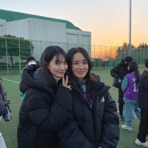 Shin Min-a Instagram - 시청해주신 많은 분들 감사합니다 .

선아도 푸릉리 사람들도 우리 모두 행복하세요☺️💜

#우리들의블루스 #선아