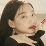 Shin Min-a Instagram - @givenchybeauty @ellekorea