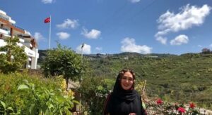 Elham Hamidi Instagram - با آرزوی داشتن 13 بدری شاد و مفرح و رسیدن به مراد دلتون🌾🌾🌾