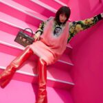 Suzu Hirose Instagram - おぴんく
@madamefigarojapon

photography @akinoriito_i
hair&makeup @masayoshiokudairahead
styling @yohkokageyama
editing @mamiaiko