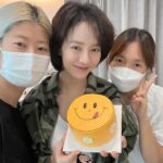 Song Ji-hyo Instagram - 홍다 미나가 준비한 🎂
혜륜이 동범이 율이의 🎂
