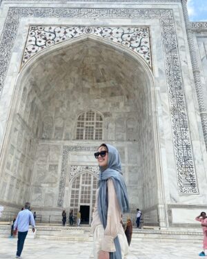 Phoebe Dynevor Instagram - A few from the past couple of months. Cairo to Delhi to Seoul. What a beautiful ride. Excited for you to see what we’ve made 💫