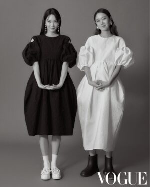 Shin Min-a Instagram - @voguekorea @siwff @rovvxhyo @hongjanghyun #지금이대로가좋아요 #디지털리마스터링 #서울국제여성영화제 🖤🤍