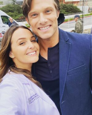 Camilla Luddington Instagram - 👋 #greysanatomy #season19 #jolink @realcarmack