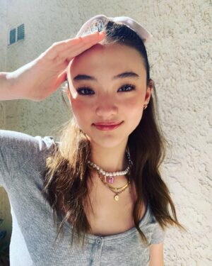 Ella McKenzie Instagram - Hey 👋