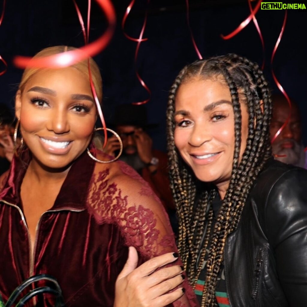 NeNe Leakes Instagram - SWIPE: I don’t do a lot of Birthday post but this is definitely deserved!

There’s not a lot of real people out there but this one right here, is a REAL ONE FOR SURE!

Mashella you have rocked with me thru highs and lows! Out of all of the friends I know, you rank at the top of the list for 20 years now! 

You are more than a BFF to me, you are my sister!

PLEASE help me wish my sister @thablondebomb 
A VERY HAPPY BIRTHDAY