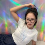 Song Ji-hyo Instagram - 🤓🤓