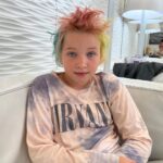 Milla Jovovich Instagram - Oui Oui Baguette! The Jovovich-Anderson Clan sans bébé have arrived in Paris pour fashion week! Well, actually @everanderson is the only one who’s actually doing fashion week stuff and the rest of us are just hangers on, mooching off our eldest✊😂🥳 Thanks Evs, @veesback @chrissbrenner and @miumiu for this amazing family trip!🥰🥰🥰