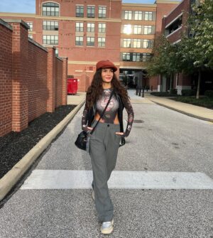 Ebru Şahin Instagram - No filter needed when i’m looking at 🧡