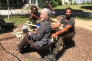 Danai Gurira Instagram - 2012 ➡️ 2022. 

10 years ago today on October 14th, 2012, Michonne made her first appearance on #TheWalkingDead. I love this chick, and playing her on screen has been one of the greatest privileges of my life. None of this would have been possible without the overwhelming love and support from all of you. And my incredible #TWDFamily. So many amazing memories. I can’t express my gratitude enough. And we ain’t done quite yet 😉