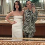 Aubrey Plaza Instagram - thank you @newportbeachfilmfest for including me in your artists of distinction honorees and sitting me next to the gorgeous and talented @ambermidthunder #legion😈 #emilythecriminal