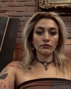 Paris Jackson Instagram - i know it doesn’t look like it but i’m very happy to hear my new single “just you” with butch walker is on the following playlists:

•Apple Music
New in Alternative
New in Pop

•Spotify
All New Rock
Grade A

•Amazon Music 
Girl Squad 
Fresh Indie
Breakthrough Pop
Brand New Music

THANK YOU ♥️