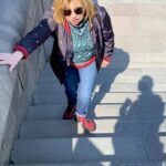Marina Fedunkiv Instagram - Полтора года назад, когда была в Стокгольме,  хотела увидеть настоящего короля… Карла-Густава… Короля может и не увидела, а вот горло месяца два потом лечила 💃

#федункив #маринафедункив #актриса #певица #король #стокгольм #камеди #юмор #прикол #советскаяльвица