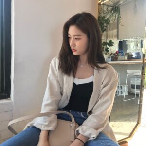 Kim Sae-ron Instagram - 🙂