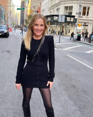 Jessica Capshaw Thumbnail - 381K Likes - Most Liked Instagram Photos