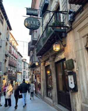 Maine Mendoza Instagram - Madrid