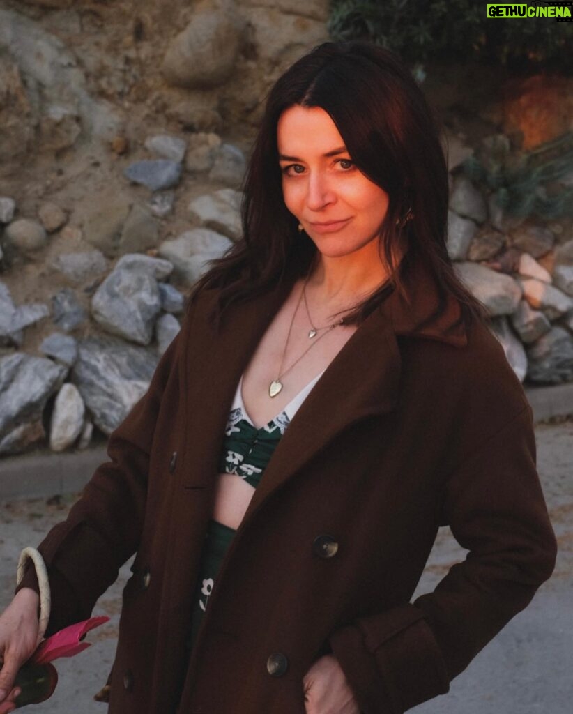 Caterina Scorsone Instagram - A few photos from the cover shoot for this month’s issue of @saturnemagazine  See the rest, captured by the one and only 📸 @genderless_gap_ad at @saturnemagazine