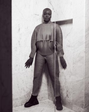 Danai Gurira Instagram - “You just have to throw your heart out there and do your utter best and bring as much excellence as you can to something, and then the rest is up to the hearts that receive it.”

Had a blast sitting down with @theamazingmagazine to discuss my exposure to collaboration and creativity growing up, my everlasting passion for activism, and of course, Black Panther: #WakandaForever. 

Editor-At-Large @the_zenjendaya 
Photographer @raynefitton 
Stylist @donaldlawrence8 
Makeup @makeupbytym 
Art Director @jordangoli 
Video Editor @leiphillips 
Digital Tech @mitchellguerrerophoto 
Photo Assistant @justsumguy_does_stuff 
Cape   Pants   Shoes @maisonvalentino