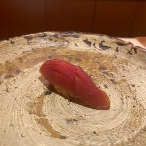 Asami Mizukawa Instagram - 12月食欲が増す季節到来。
最近の美味しかったご飯たち。

🤤せいろ料理にハマっております。とにかくなんでも蒸す。簡単でおいしい。自家製の醤油麹つけて食べたら最高。
🤤京都の有名喫茶店の卵サンド
🤤窪田氏特製アクアパッツァ
🤤@ayu_ranranお手製のマロングラッセ
🤤炭で焼いて陽の力をいただく囲炉裏を囲んでほくほく
🤤ひとつひとつ手作りのシンプルでこだわりの材料のおつな
🤤突然出逢った仙人のような輝く人に、突然頂いたアイスクリーム。材料は甘酒、ココナッツミルク、ココアパウダー、醤油のみ
🤤生春巻き大好き、これは穴子の生春巻き
🤤目ん玉飛び出る旨味凝縮マグロ
🤤友人が作る本場の愛情いっぱいタッカンマリ