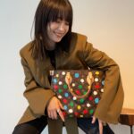 Suzu Hirose Instagram - 🫶
#LVxYayoiKusama #LVFashion